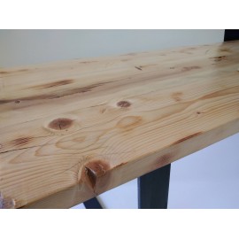 Tavolo da pranzo in legno massello di abete verniciato