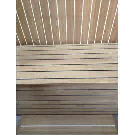 cassapanca/baule in multistrato okumè,scanalato con coperchio in teak massello